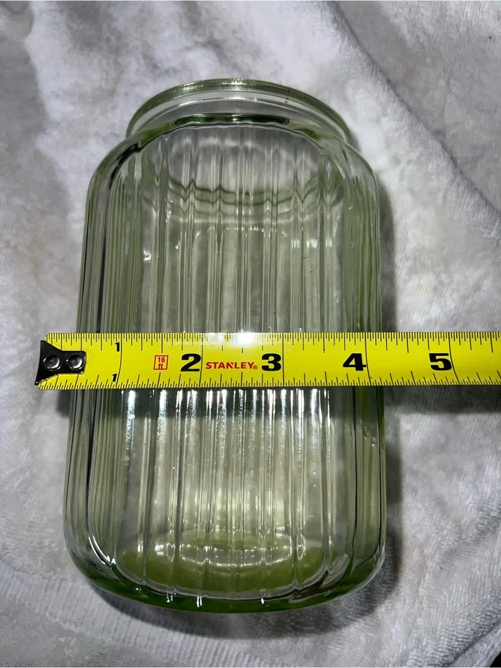 Depression Uranium GLASS Ribbed JAR